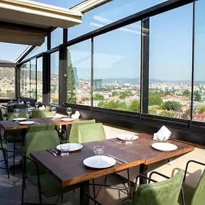 https://old-city-boutique-hotel.alltbilisihotels.com